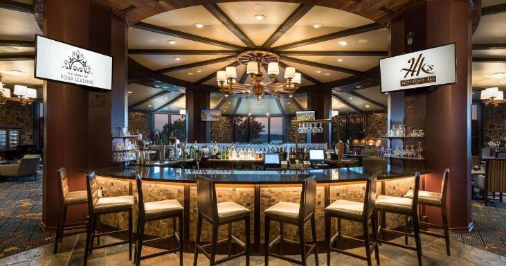 HK's Restaurant & Bar @ The Lodge of Four Seasons - Live Music by Jacob Hopkins