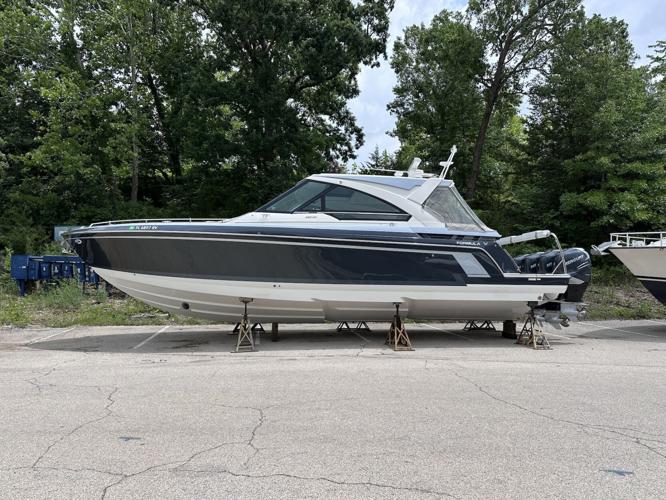Ozark Yacht & Motor Repub - 1.jpg