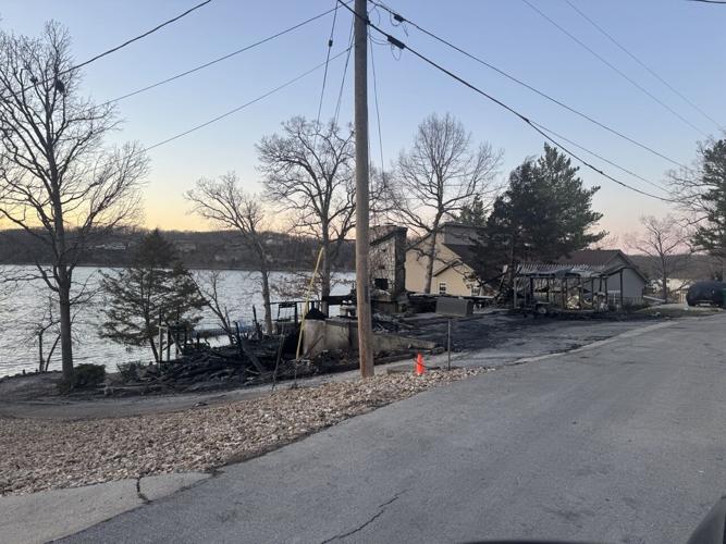 Osage Beach House Fire 3-16-261.jpeg