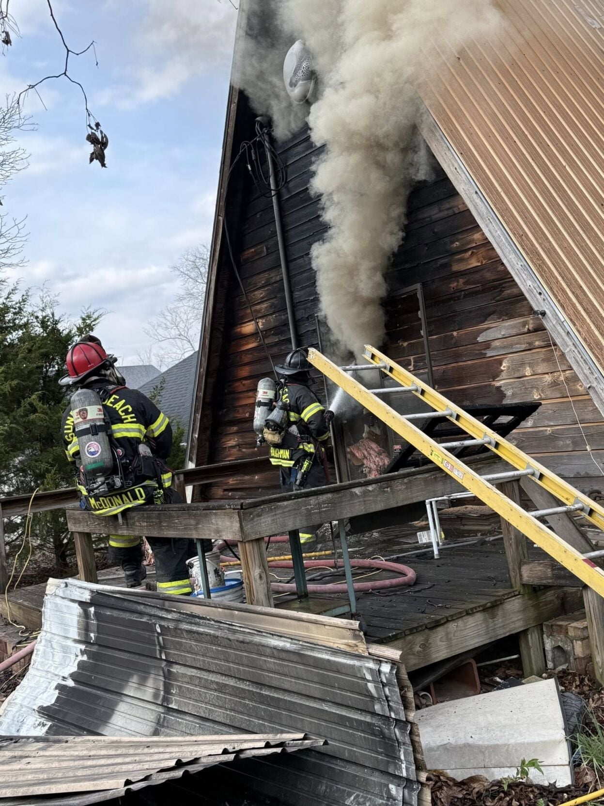 Vining Dr 3_31_26 Fire - NWFPD 1.jpg