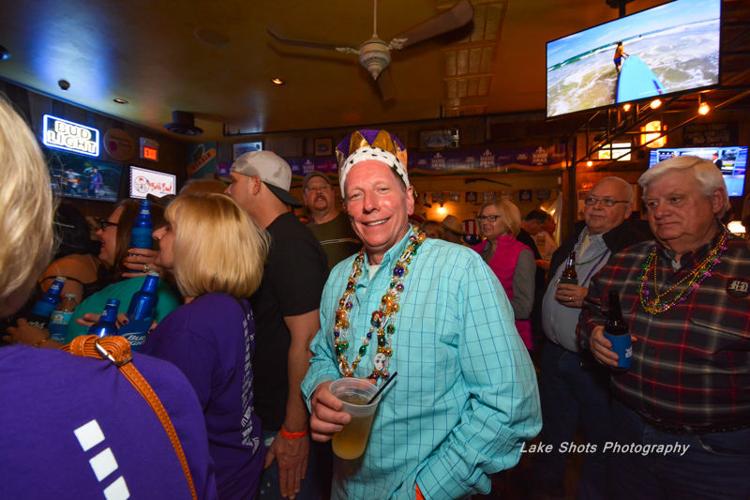MardiGrasPubCrawl 2017 030.jpg