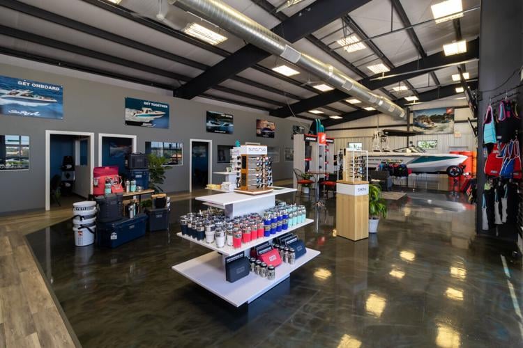 MarineMax-Full Room.jpg