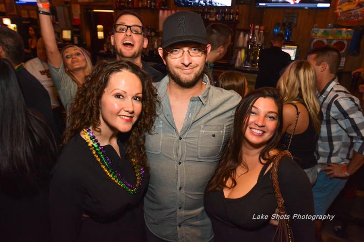 MardiGrasPubCrawl 2017 046.jpg