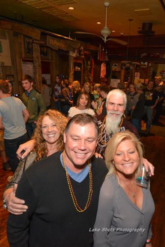 MardiGrasPubCrawl 2017 056.jpg