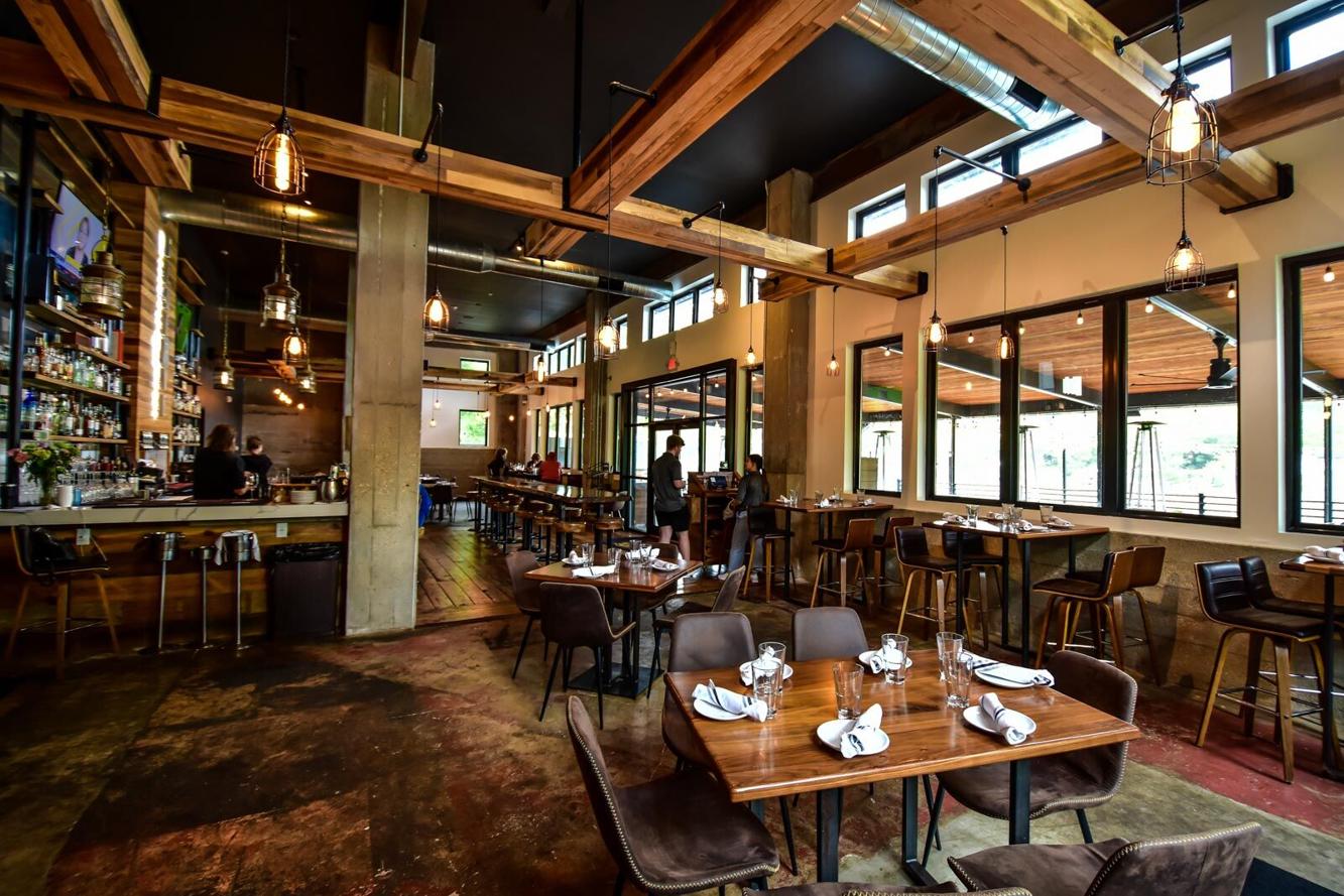 1932 Reserve On Lake Of The Ozarks Defines 'Upscale Casual' Waterfront