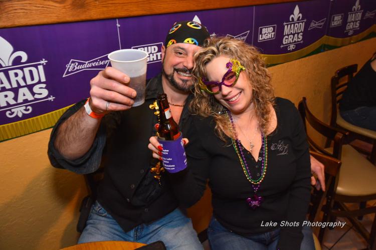 MardiGrasPubCrawl 2017 068.jpg