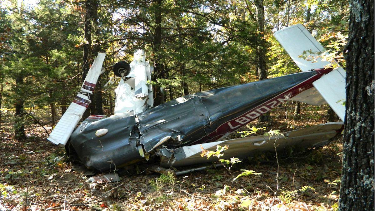 Pilot S Mistake Likely Caused Fatal Plane Crash At Lake Of The Ozarks In 2016 Crashes Lakeexpo Com