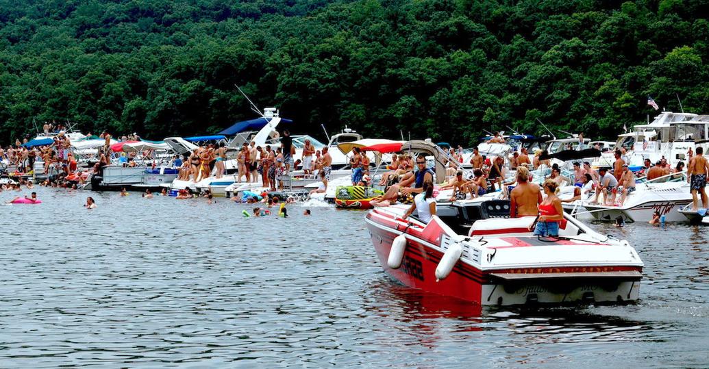 'Party Cove' Reality Show Is Late To The Party Boating At Lake Of The