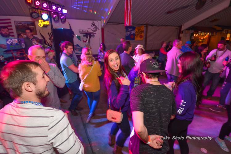 MardiGrasPubCrawl 2017 076.jpg