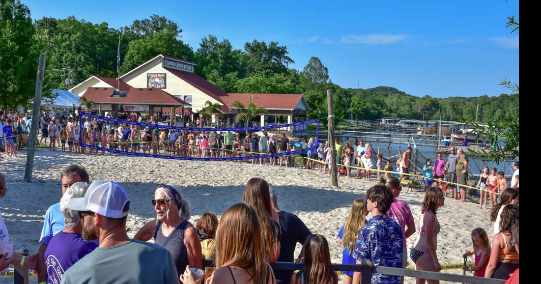 PHOTOS Hundreds Storm Captain Ron's Beaches For The Great Shootout