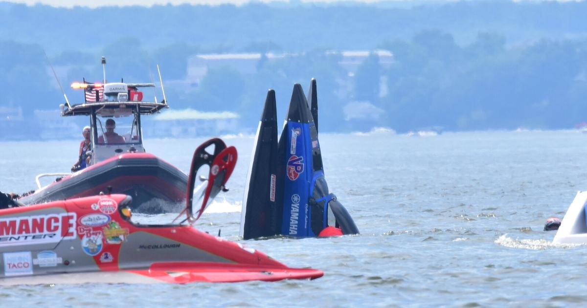 Race Boats Flip At Lake Of The Ozarks Lake Race Boating At Lake Of Race Boats Flip At Lake Of The Ozarks Lake Race Boating At Lake Of