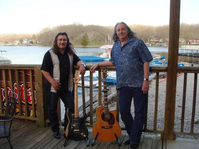 Davie Ray & Richard playing at Chances R'
