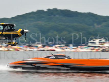 Bob Bull Drag-Races An Airplane At The Shootout | The Shootout Guide ...
