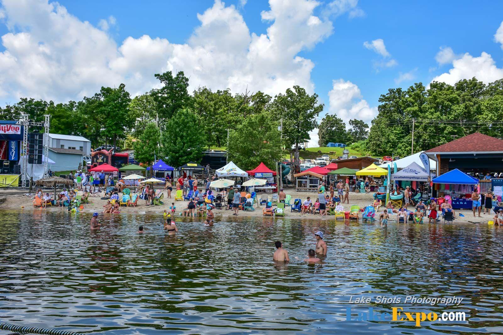 PHOTOS AquaPalooza 2021 Lake Of The Ozarks Concert On The Water
