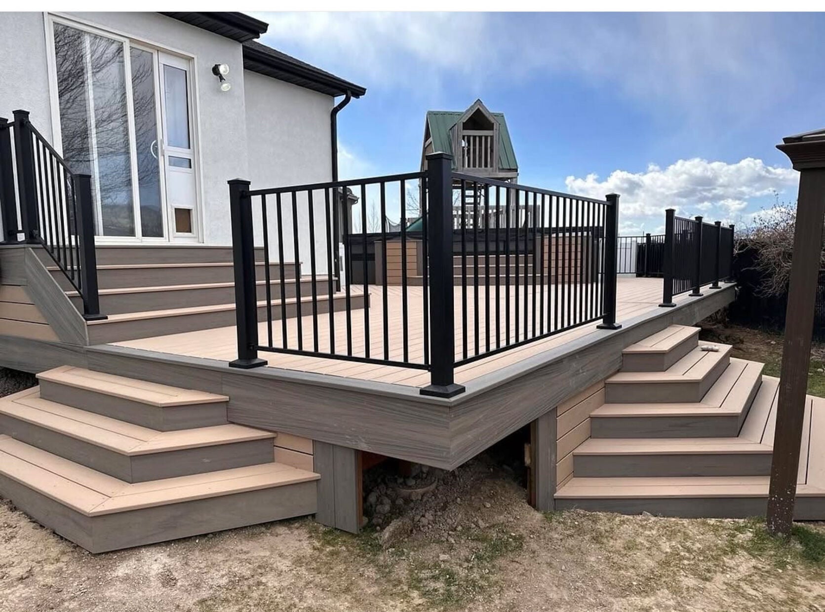 https://www.lakeexpo.com/news/business/new-to-the-lake-not-to-decks-jv-custom-decks-expands-from-utah/article_9b809208-d3ec-4c5f-b2f8-6f8148b1b15a.html