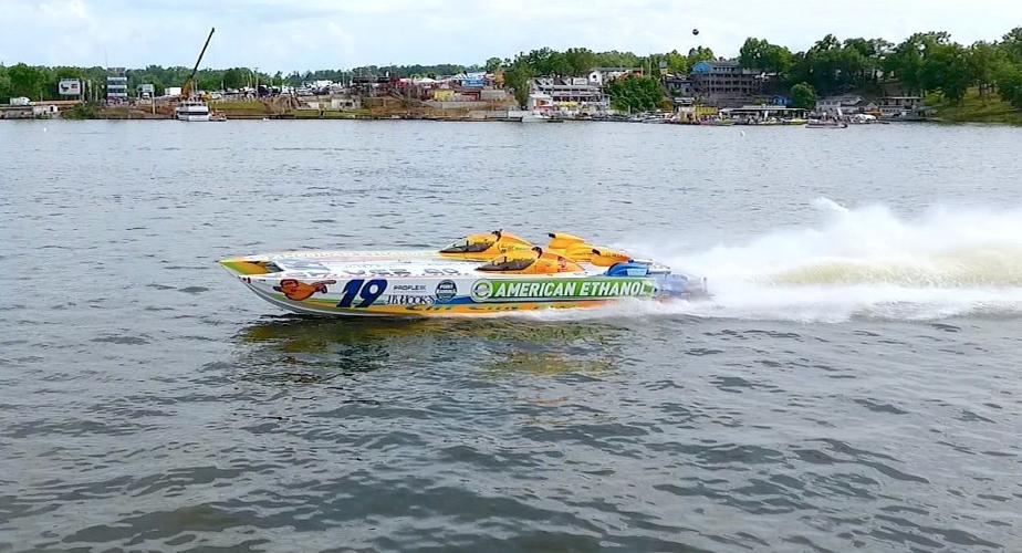Cat Can Do Rounds Turn #1 at Lake Race 2017
