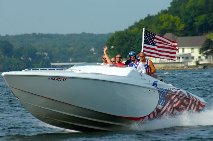 patriotic_boat_1_american_outlaw_bechtold.jpg