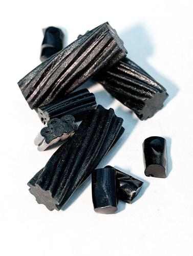 Black_Licorice-_Trick_or_Treat?_(6280412705).jpg