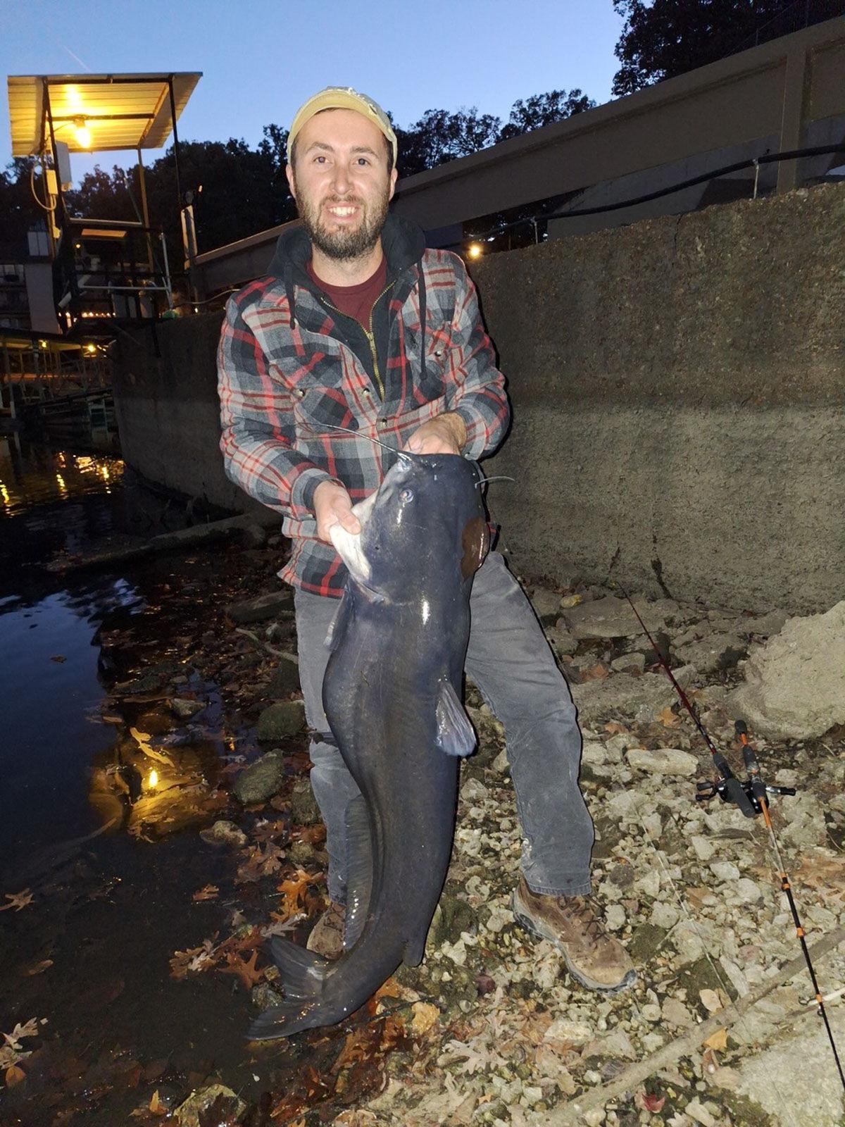 Missouri Man Lands HUGE Catfish At Lake Of The Ozarks, Using A