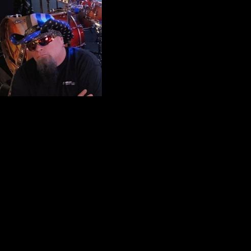 Captain Ron's - Live Music by DJ Taz
