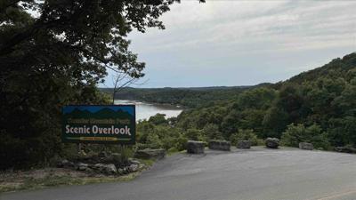 Thunder Mountain overlook.jpg