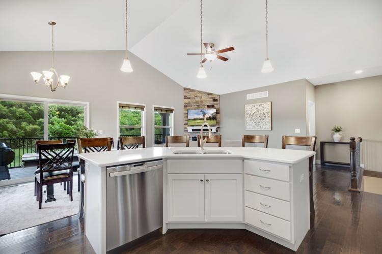 32-Ledgeview-Dr-Camdenton-Mo-035.jpg