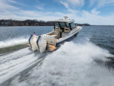 Big Thunder 2024 Chris Craft Calypso.jpg