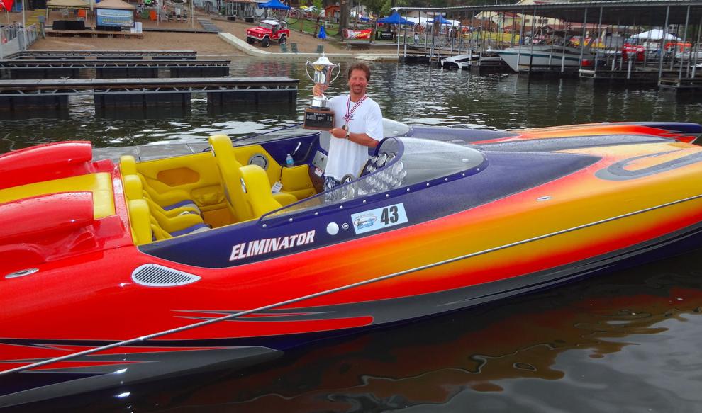 One Of The Shootout's Most Iconic TopGun Boats Just Got A Makeover