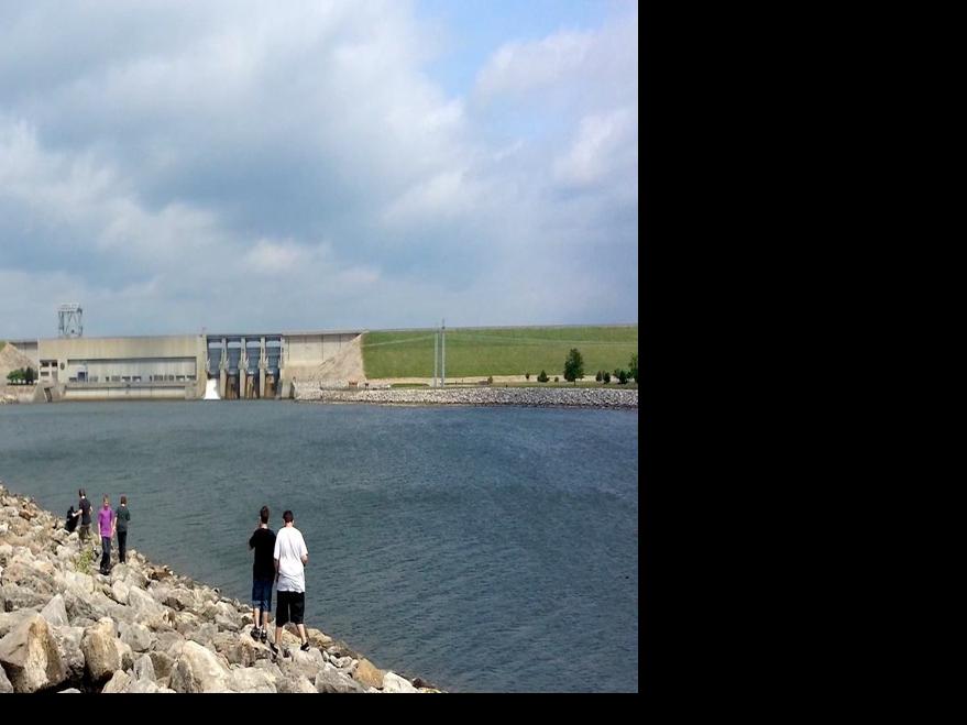 Truman Dam The Benefits And Risks Of Life Below A Dam Boating News