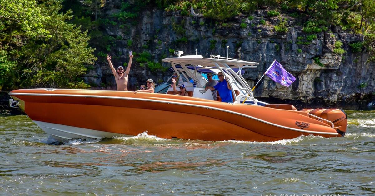 Boat Parade, Canine Cannonball & Hot Summer Nights: What To Do This Weekend At Lake Of The Ozarks | Lake of the Ozarks Vacations