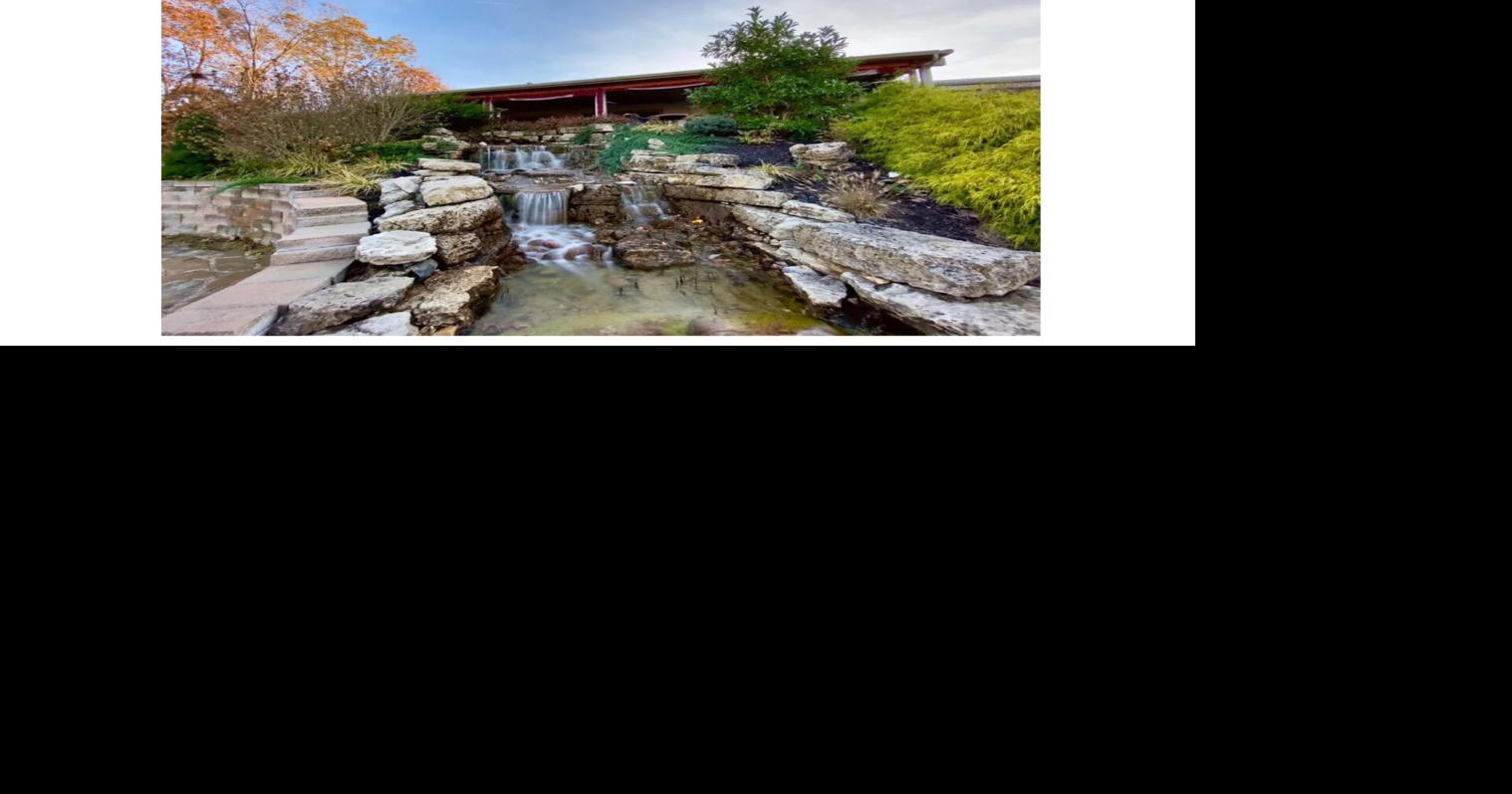Seven Springs Winery Live Music by Helen Russell Live Music