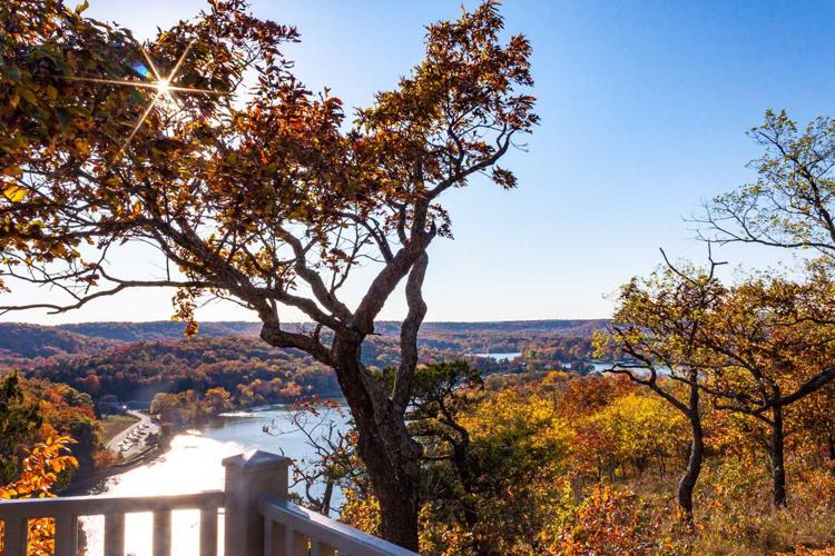 Scenic-Fall-HaHaTonka-2012-10-24-EL-4639.jpg
