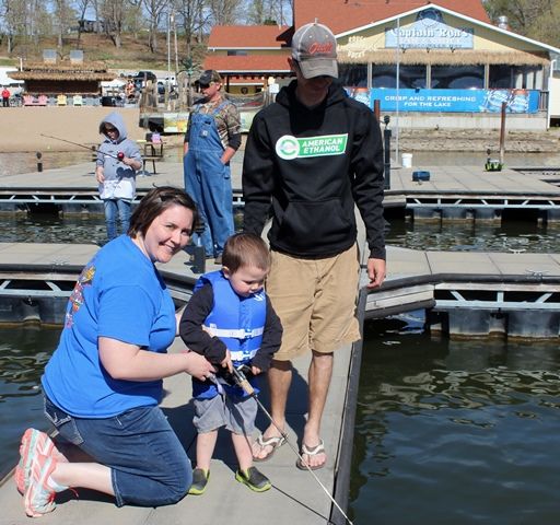 Kids Fishing 14.jpg