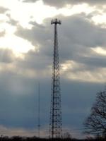 Camdenton Board opposes cell tower bill in resolution to Governor Nixon