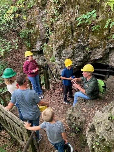 Island Cave - courtesy Ryan King - Missouri DNR.jpg