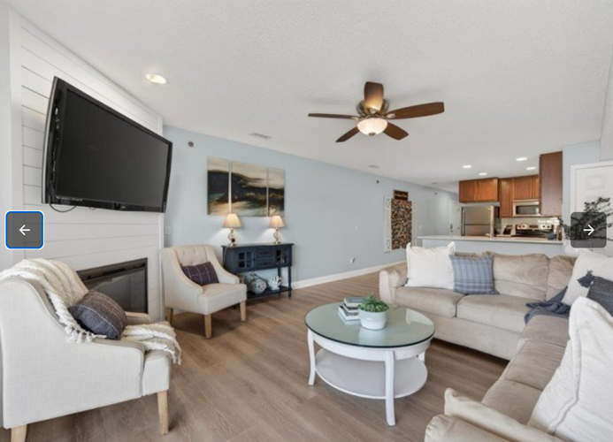1481 Ledges Unit 211