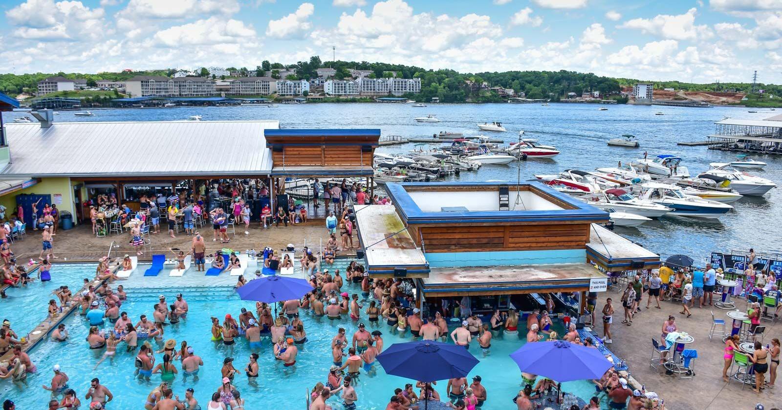30th Birthday Party! Dog Days On Lake Of The Ozarks Invites All To Celebrate Three Decades In Business - Vimarsana News