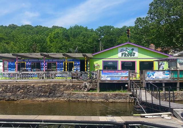 Frogs Bar & Grill On Lake Of The Ozarks Is Bought, Will Reopen In 2021