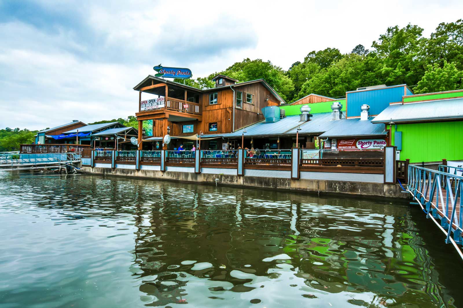 Shorty Pants Lounge: Where The Louisiana Bayou Meets Lake Of The Ozarks |  Flipboard