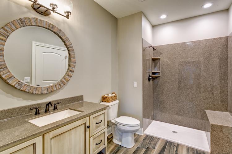 Guest Bath copy.jpg