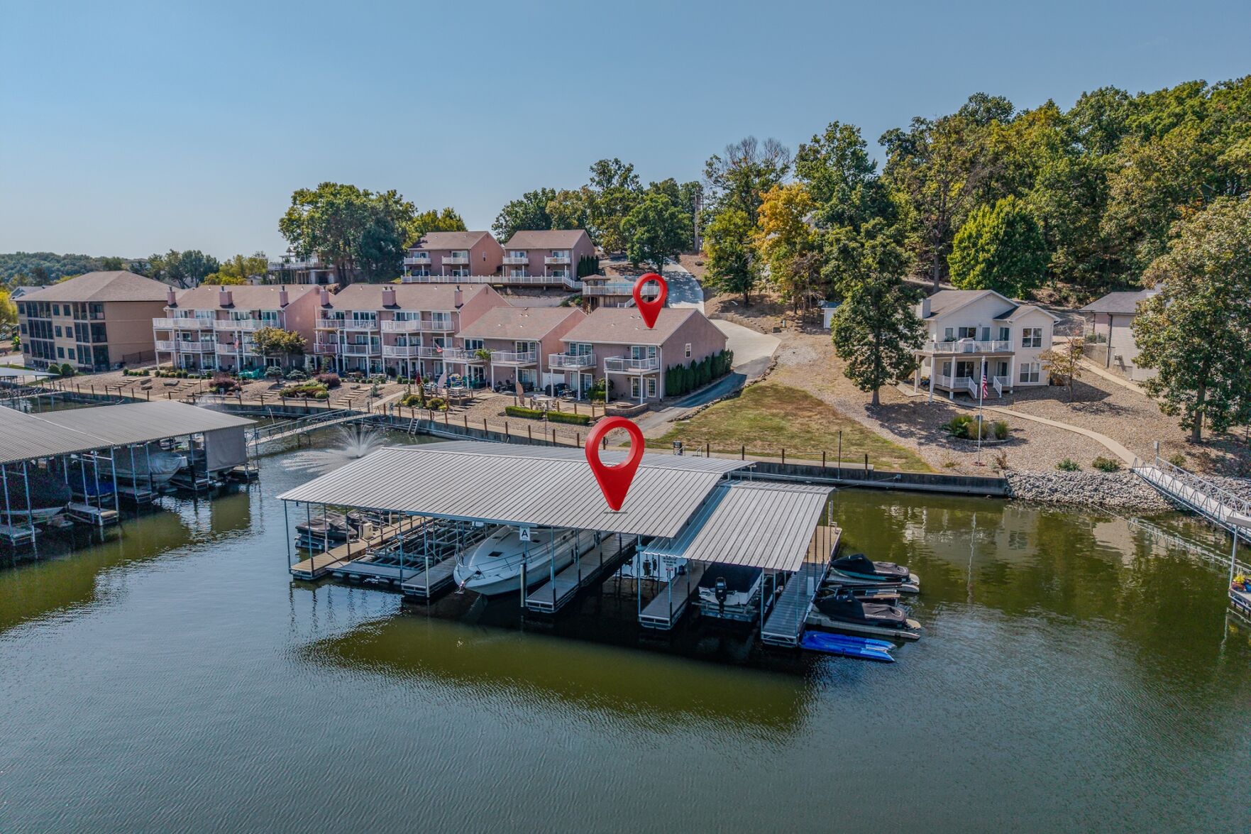 https://www.lakeexpo.com/real_estate/price-drops-views-still-stunning-this-lake-of-the-ozarks-villa-is-worth-another-look/article_541ad078-5cdf-4412-ab8e-0ea17ddce55a.html