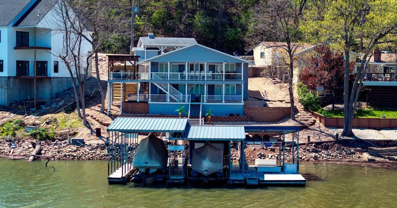 Early Access Exclusive! This 4-Bedroom Lake Home In Camdenton Is Remodeled & Move-In Ready - Vimarsana News