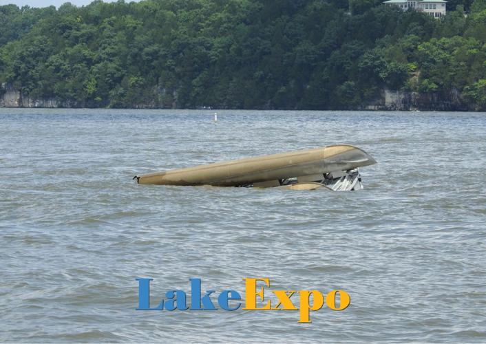 Pontoon Sinks On Lake Of The Ozarks