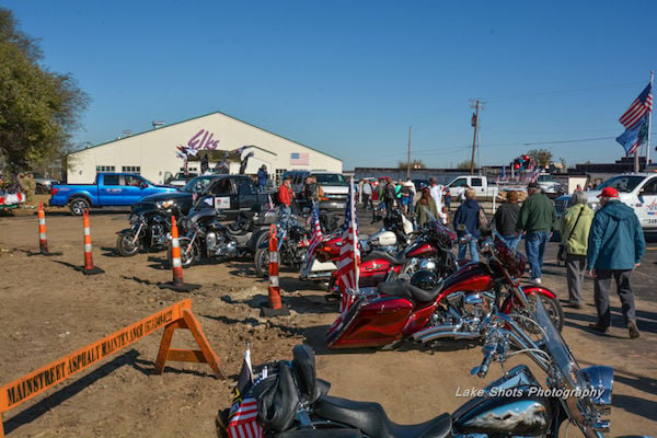VereransParade 294-2.jpg
