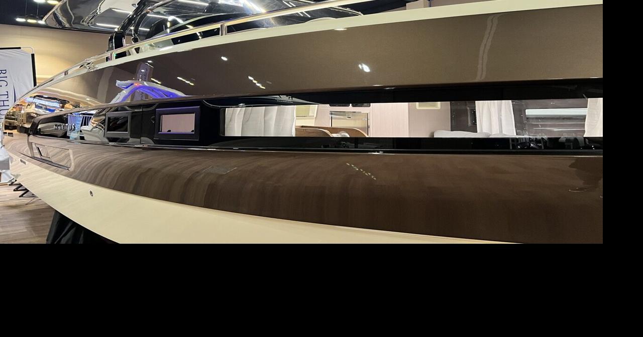 The BOATS! Lake Of The Ozarks Marine Dealers Pull Out The Stops For St. Charles [PHOTOS] Boat