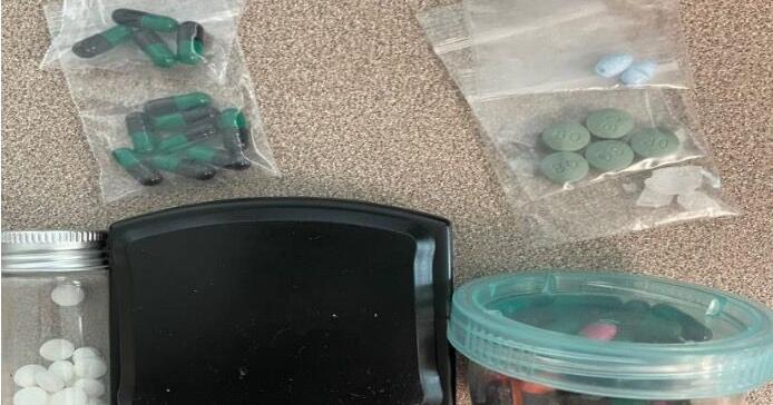 77 Fentanyl Capsules: Two Charged After Drug Bust In Osage Beach ...
