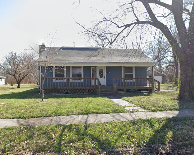 508 N. Monroe St., Versailles