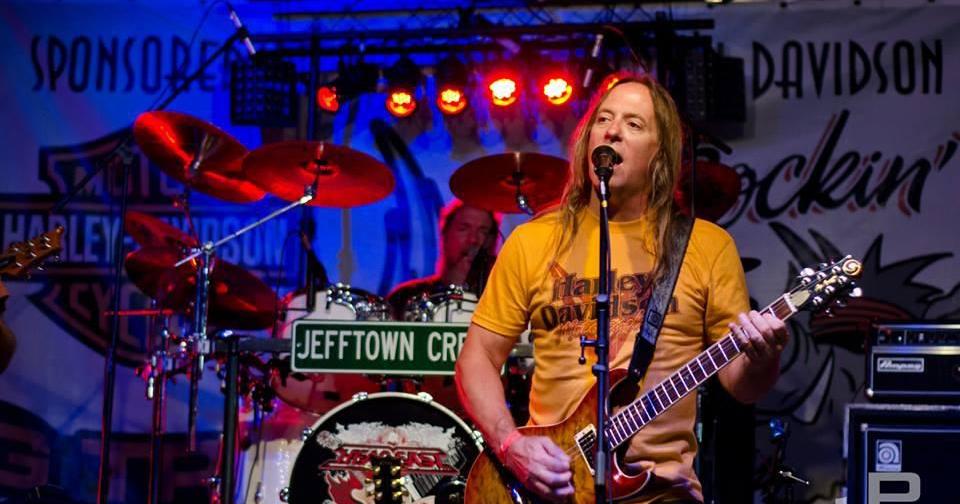 Papa Chubby #39 s Live Music by Tom Bryant (Duo) Live Music