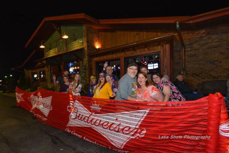 MardiGrasPubCrawl 2017 003.jpg