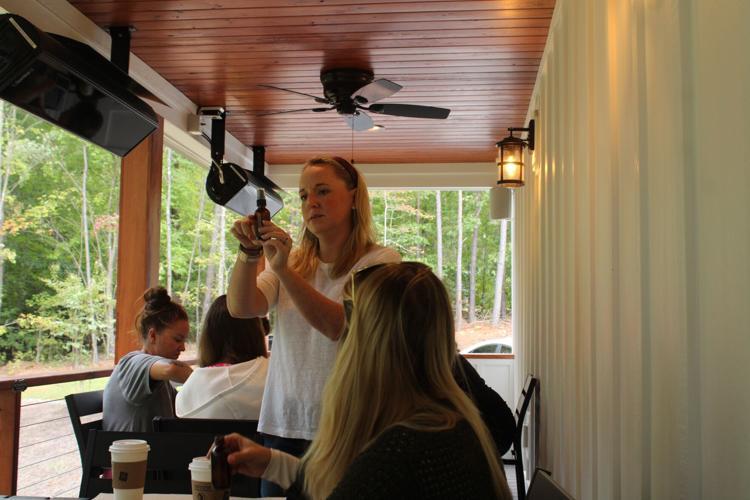 Jenny Cakes at the Lake hosts Sugar-n-Spice Event | News